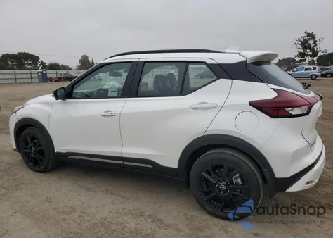 2024 Nissan Kicks Sr z USA, uszkodzony, nr VIN 3N1CP5DV1RL516897